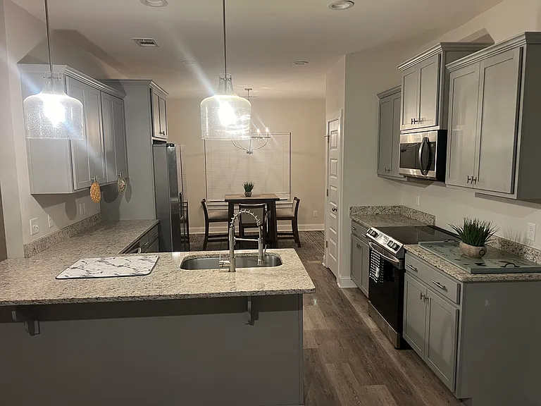 172 Tondee Way — Photo 3