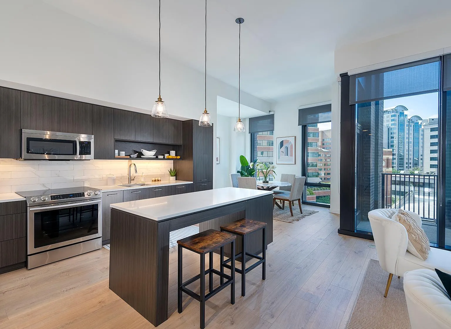 2 bed, 1330 sqft, $5,443 — Photo 1