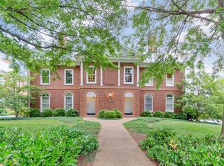 516 Worthington Dr APT D, Charlottesville, VA 22903