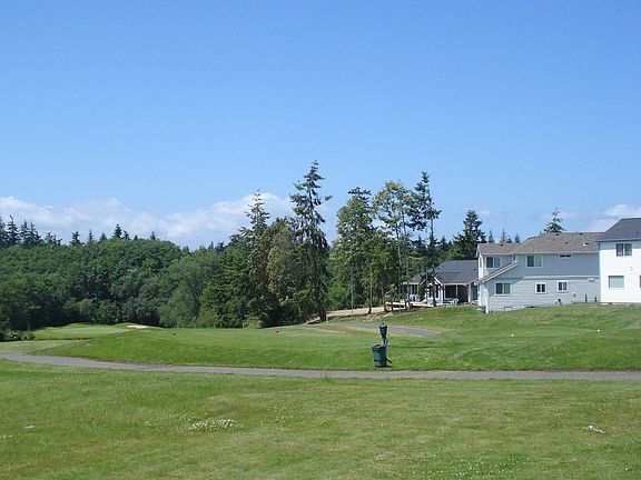 Golf Course View 