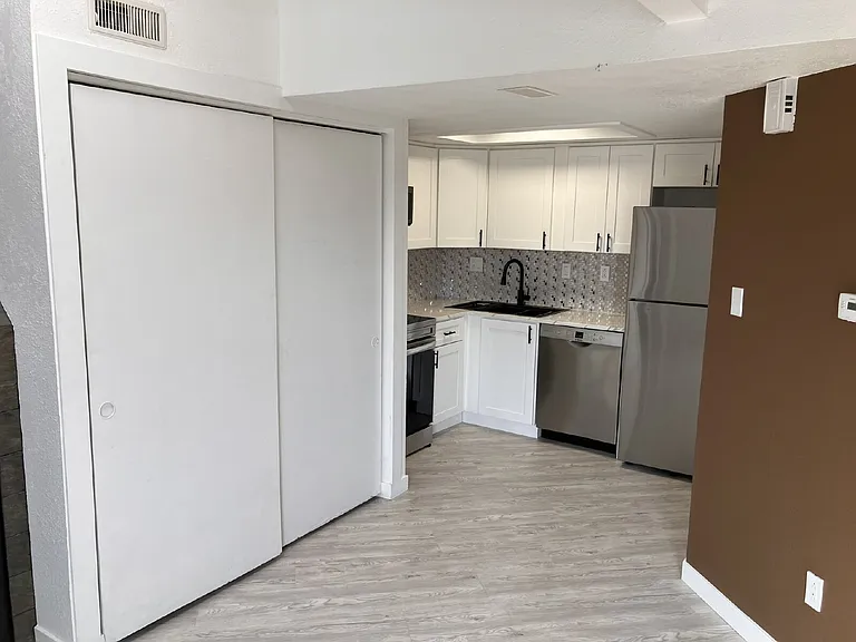 17094 E Tennessee Dr #210 — Photo 5