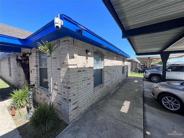 3115 E Diamondhead Ave — Photo 4