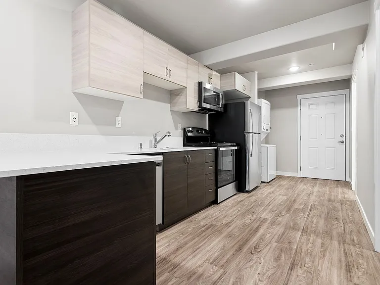 Waterford Terrace Apartments — Photo 38