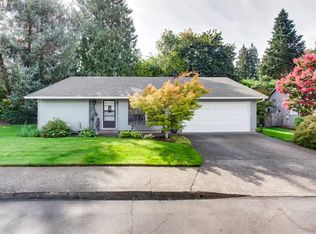 12098 SW Ann St, Tigard, OR 97223