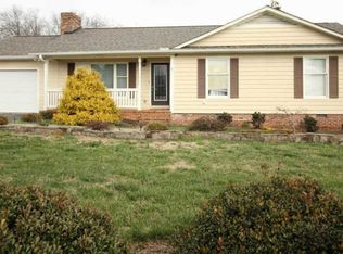 104 Nether Ln, Moore, SC 29369