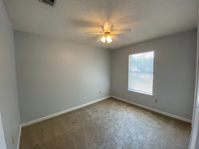 169 Wright Cir — Photo 20