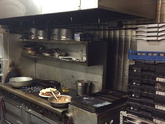 5th image of 712 Avenue U