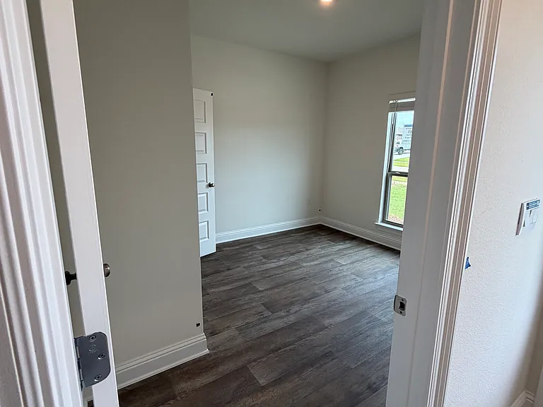 13824 Shea Cir — Photo 6