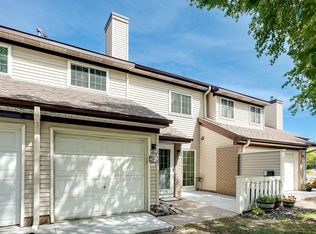 4029 Crystal Cir #107, Shoreview, MN 55126