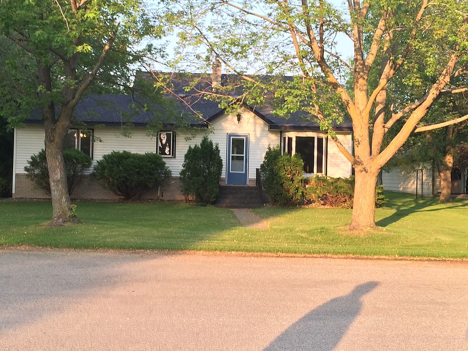 305 S Douglas Ave, Parkers Prairie, MN 56361 Zillow