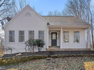 8 Ridgeview Cir, Fredericksburg, VA 22406