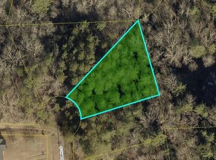 30 Saint Charles Ct, Hickory, NC 28601