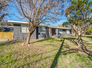 409 Antler Dr, Castle Hills, TX 78213