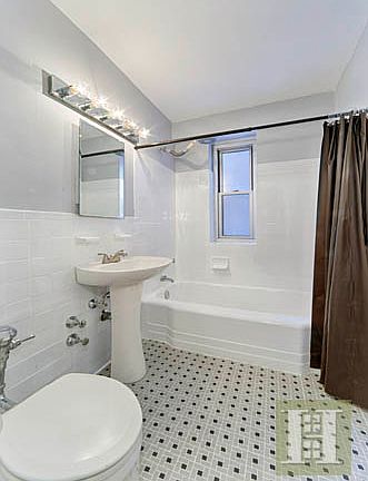 4th image of 572 Grand St APT G106