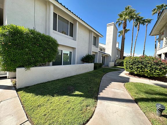 3rd image of 1800 Clubhouse Dr Unit 67