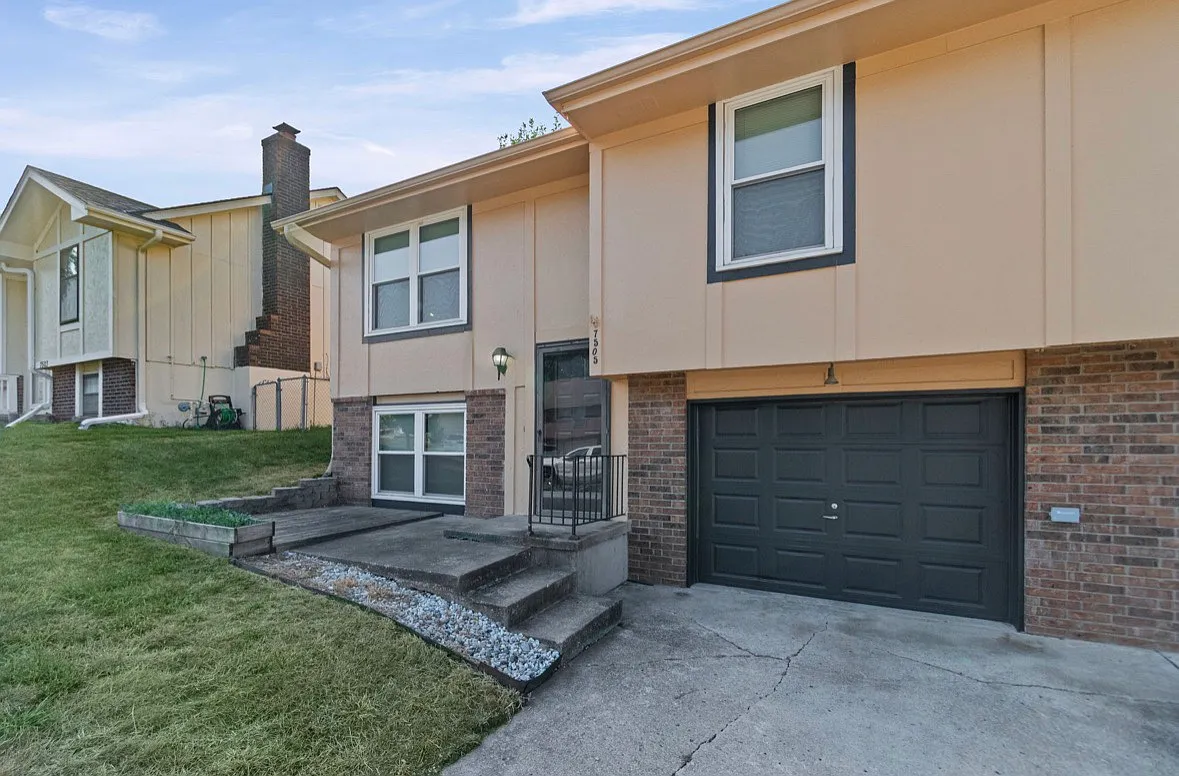 3 bed, 1500 sqft, $1,850 — Photo 4