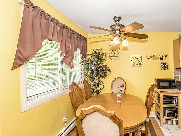 5th image of 2453 Union Blvd APT 16B