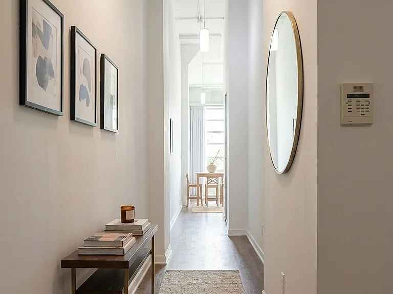 380 Macpherson Ave #215 — Photo 2