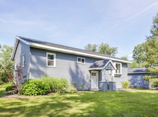 610 S Bassett Lake Rd, Middleville, MI 49333