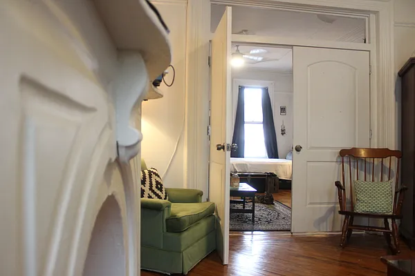 Rented by Compass | media 10