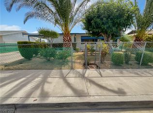 725 Carpenter Dr, Las Vegas, NV 89107