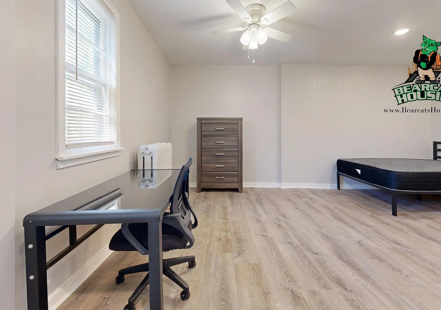 23 Oak Street - 3BD — Photo 3