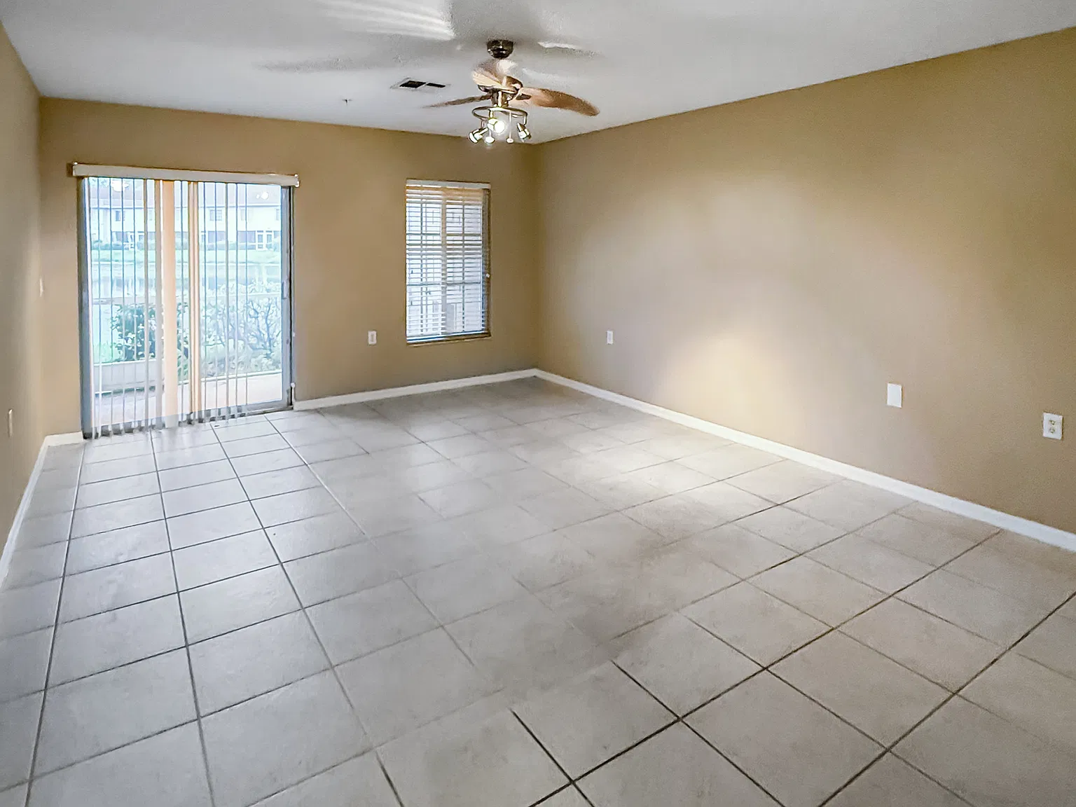 12020 Rain Brook Ave — Photo 2