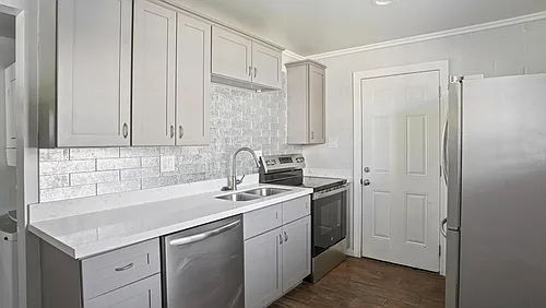 3426 N Miller Rd #8 Photo 1