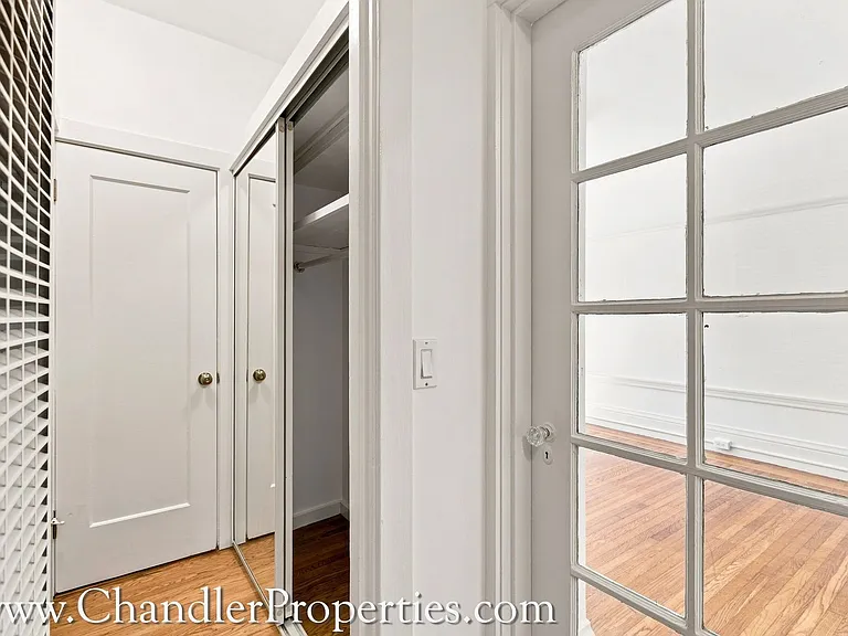 605 Scott St — Photo 9