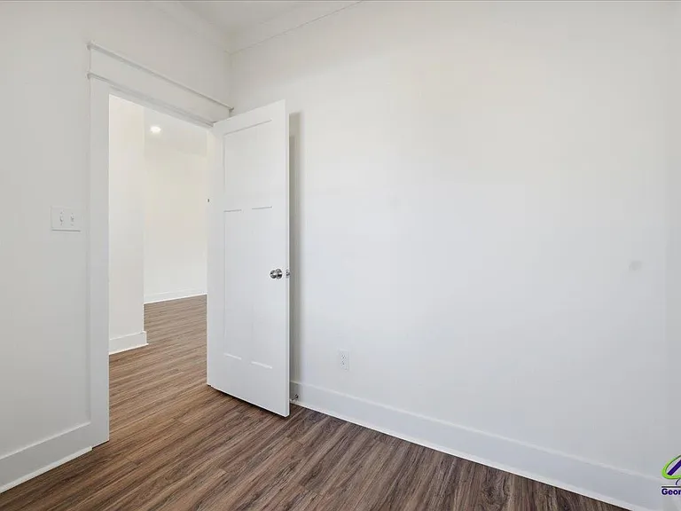 307 Willowbrook Ln — Photo 21