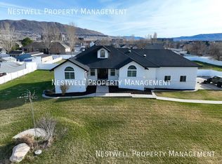 353 W Redberry Rd, Draper, UT 84020
