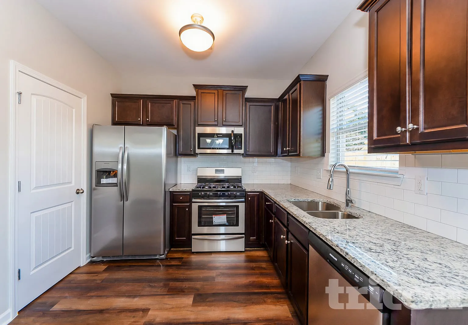 317 Parkview Place Drive McDonough GA — Photo 4