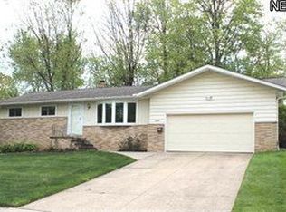 2301 David Ave, Parma, OH 44134