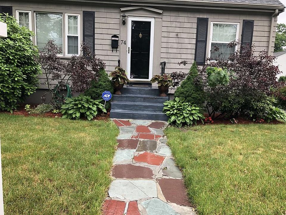 2nd image of 74 Cross St
