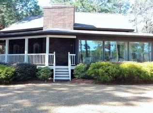 109 Pinewood Ct, West End, NC 27376