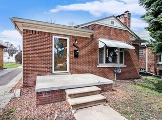 7307 Colonial St, Dearborn Heights, MI 48127
