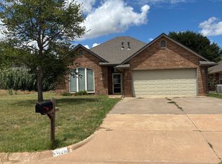 4628 Salisbury Rd, Enid, OK 73703