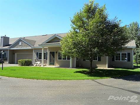 Lovely Setting and Maintenance Free Living