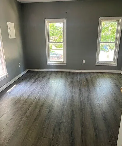 112 E Chemung Pl — Photo 3
