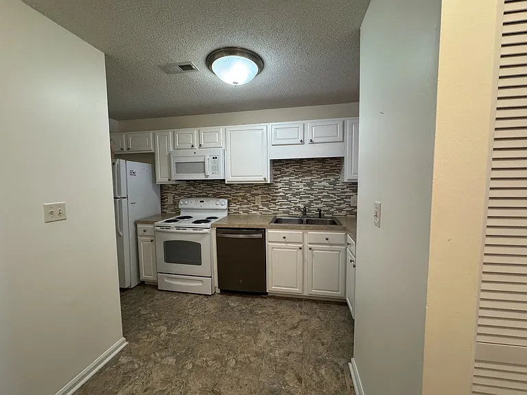 7700 Porcher Dr #2203 — Photo 4