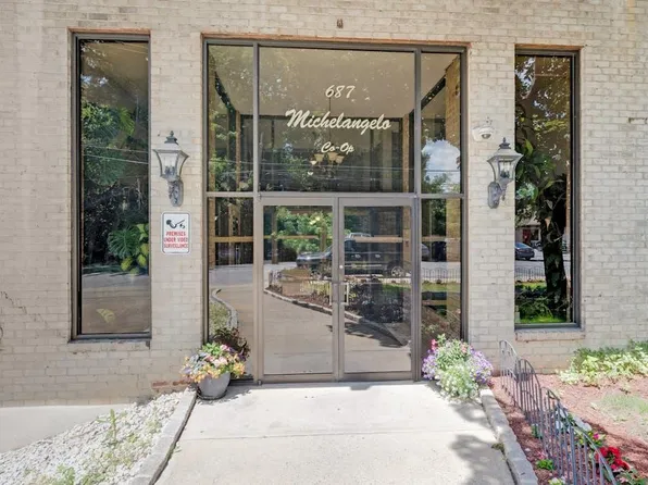 687 Bronx River Road #3C, Yonkers, NY 10704