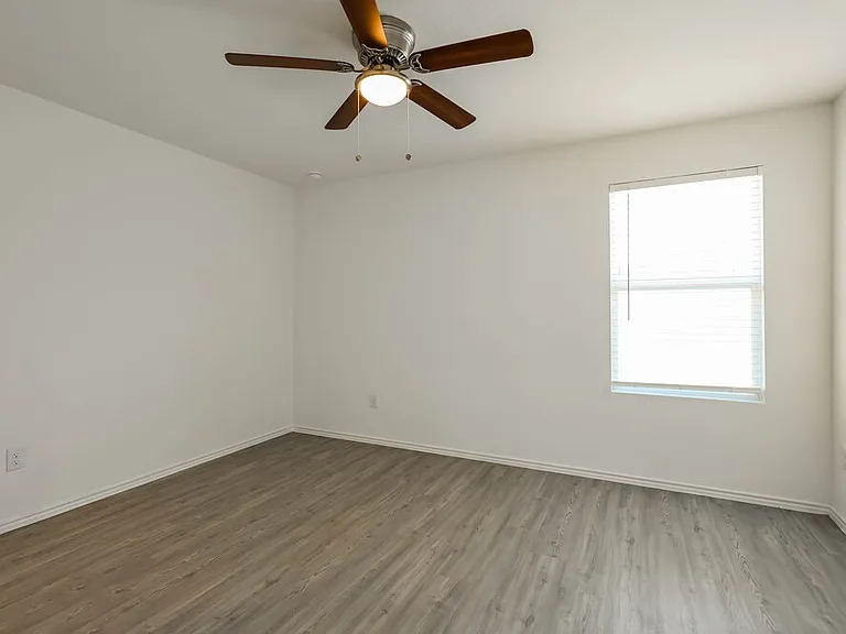 10121 Bridgton Ml — Photo 9