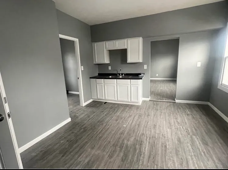 3792 E 57th St #2 — Photo 3