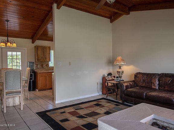 2nd image of 355 San Filippo Dr SE