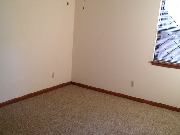5th image of 200 Rollins Drive #38