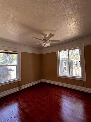 1st image of 2343 Erickson St