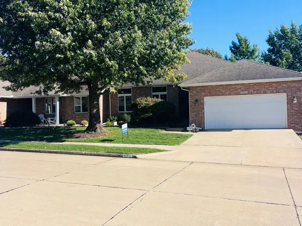 1112 Vintage Dr, Columbia, MO 65203
