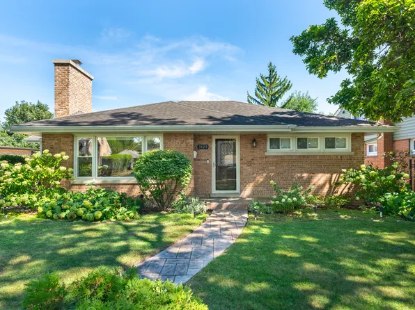 9129 Mango Ave, Morton Grove, IL 60053