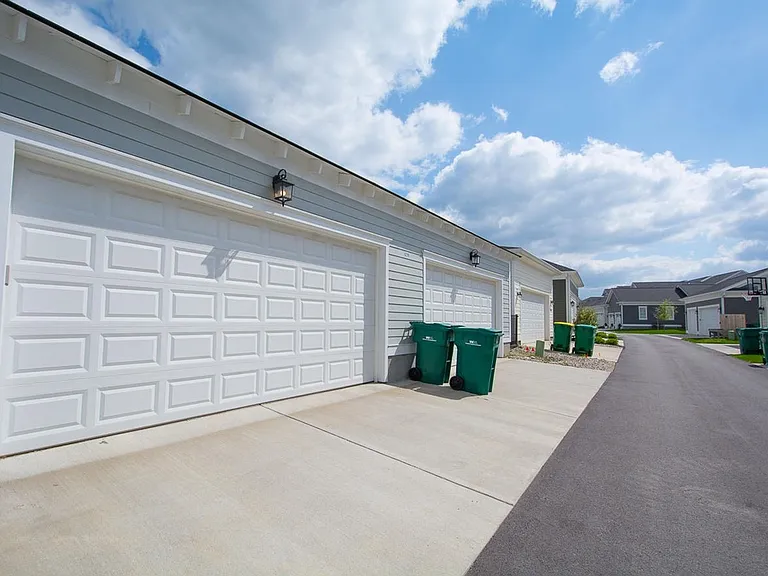6206 Mistflower Cir #201 — Photo 26