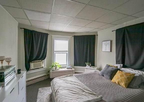 3rd image of 96 Bailey Ave Floor 2